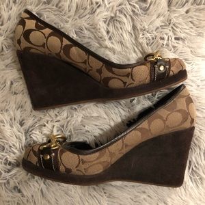 Coach Wedges